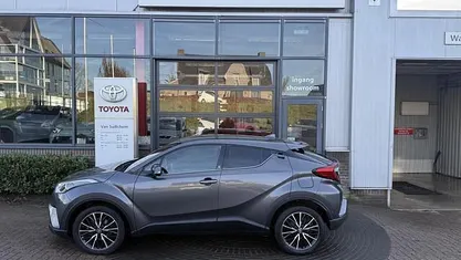 Occasion 2018 Toyota C-HR SUV | € 17.995 (Eerlijke prijs)