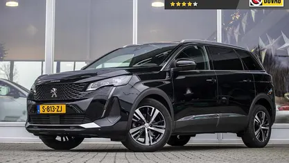 Zwart Occasion 2023 Peugeot 5008 GTi MPV | € 27.945 (Eerlijke prijs)