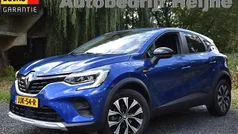 Blauw Gebruikt 2022 Renault Captur LIMITED SUV | € 17.745 (Eerlijke prijs)