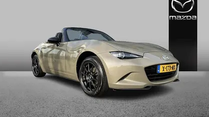 Zircon sand Gebruikt 2024 Mazda MX5 Homura-Line Cabriolet | € 29.895 (Super prijs)