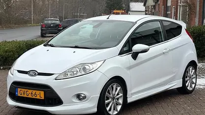 Occasion 2010 Ford Fiesta Ghia Hatchback | € 4.750 (Eerlijke prijs)
