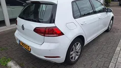 Gebruikt 2019 VW Golf VII Highline Hatchback | € 17.950 (Eerlijke prijs)