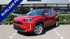 Gebruikt 2024 Toyota Yaris Cross Plus SUV | € 30.950 (Eerlijke prijs)