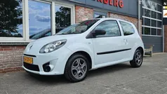 Wit Gebruikt 2011 Renault Twingo Authentique Hatchback | € 2.950 (Eerlijke prijs)
