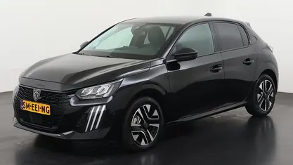 Zwart Gebruikt 2024 Peugeot 208 Allure Hatchback | € 19.690 (Eerlijke prijs)