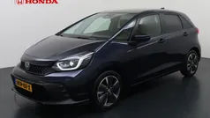 Zilver, metallic lak Gebruikt 2025 Honda Jazz Advance Hatchback | € 28.950 (Eerlijke prijs)