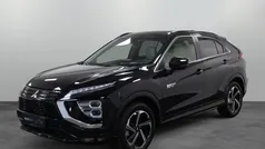 Zwart Gebruikt 2022 Mitsubishi Eclipse Instyle SUV | € 27.294 (Goede deal)