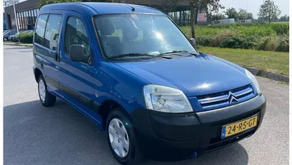 Blauw Gebruikt 2005 Citroën Berlingo MPV | € 2.950 (Eerlijke prijs)