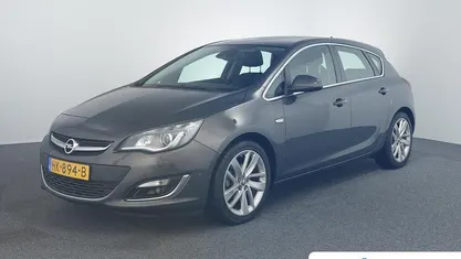 Gebruikt 2015 Opel Astra Sport Hatchback | € 13.895 (Eerlijke prijs)