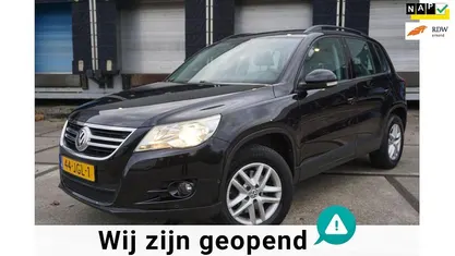 Zwart Gebruikt 2009 VW Tiguan Comfortline SUV | € 5.495 (Eerlijke prijs)