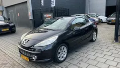 Zwart Gebruikt 2007 Peugeot 207 CC Cabriolet | € 2.999 (Eerlijke prijs)