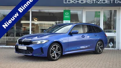 Occasion BMW 330e Basis 292 PK (214 kW) 2024 Stationwagen