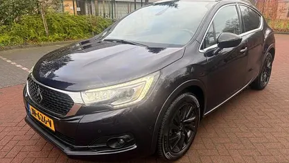 Occasion DS Automobiles DS4 Business 131 PK (96 kW) 2016 Blauw Hatchback