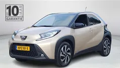 Beige Gebruikt 2024 Toyota Aygo Pulse Hatchback | € 21.950 (Eerlijke prijs)