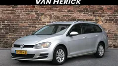 Grijs, metallic lak Gebruikt 2013 VW Golf VII Comfortline Stationwagen | € 9.945 (Eerlijke prijs)