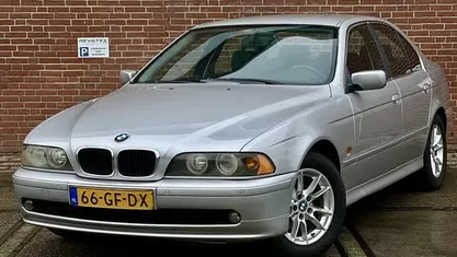 Grijs Gebruikt 2000 BMW 525 Executive Sedan | € 3.750 (Eerlijke prijs)