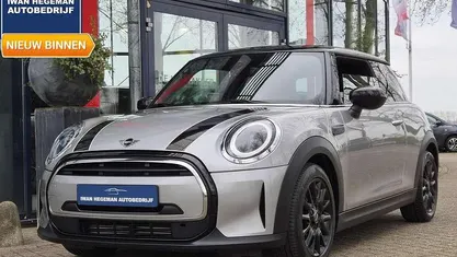 Occasion 2023 Mini Cooper Hatchback | € 25.490 (Eerlijke prijs)