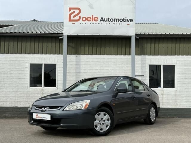 Grijs Gebruikt 2003 Honda Accord Type S Sedan | € 2.495 - Afbeelding 1/4