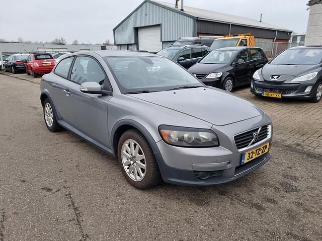 Occasion Volvo C30 Momentum 125 PK (91 kW) 2007 Grijs Hatchback