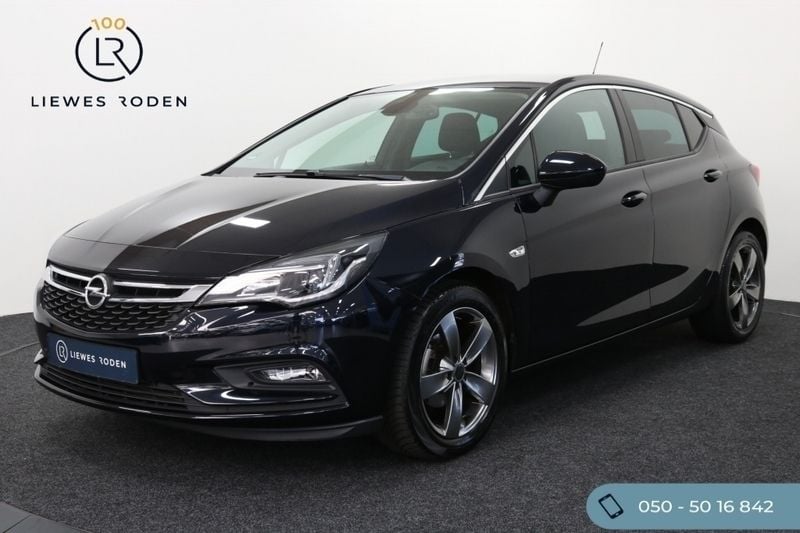Blauw Gebruikt 2018 Opel Astra Edition Hatchback | € 12.950 (Eerlijke prijs) - Afbeelding 1/4