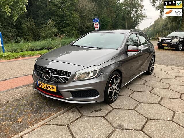 Grijs Gebruikt 2015 Mercedes A180 Prestige Hatchback | € 12.950 (Iets duurder) - Afbeelding 1/4