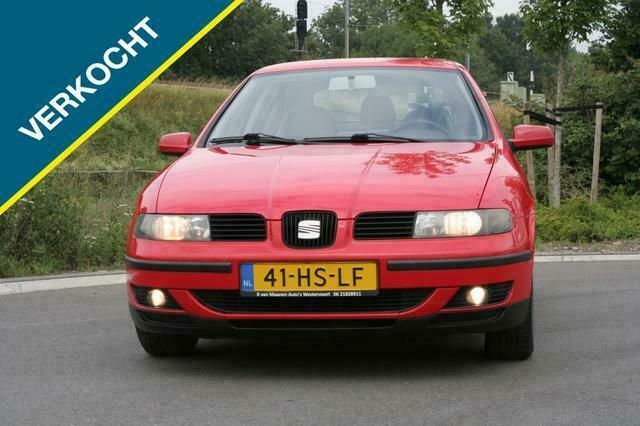 Rood Gebruikt 2001 Seat Leon Hatchback | € 1.649 (Eerlijke prijs) - Afbeelding 1/4