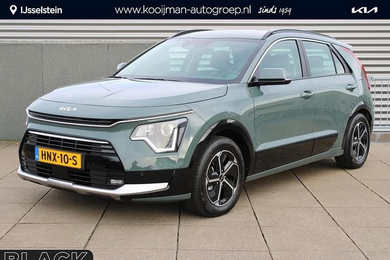 (cge) city scape green Gebruikt 2025 Kia Niro SUV | € 34.350 (Super prijs) - Afbeelding 1/4