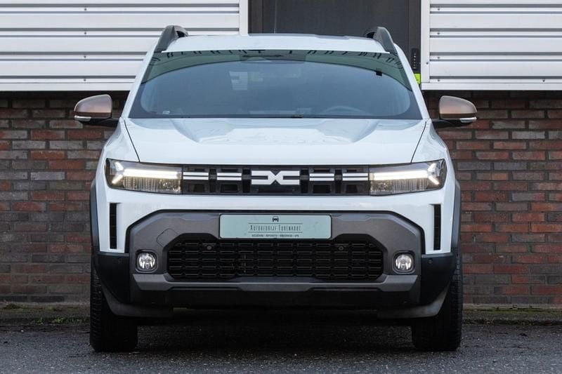Wit Occasion 2025 Dacia Duster Extreme SUV | € 29.750 (Super prijs) - Afbeelding 1/4