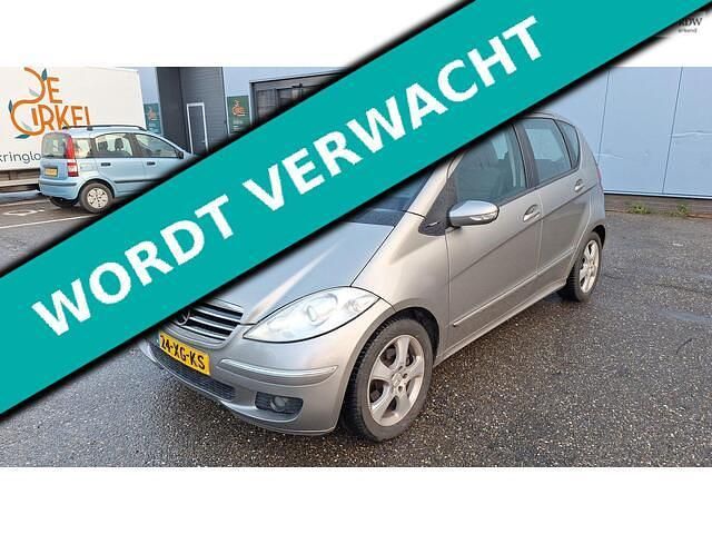 Grijs (metallic) Gebruikt 2007 Mercedes A170 Avantgarde MPV | € 2.995 (Goede deal) - Afbeelding 1/4