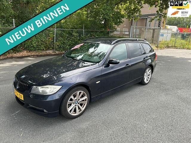 Blauw Gebruikt 2006 BMW 320 Stationwagen | € 1.599 (Super prijs) - Afbeelding 1/4