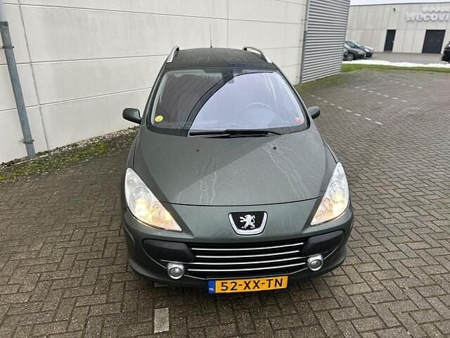 Occasion Peugeot 307 Premium 140 PK (102 kW) 2007 Grijs Stationwagen