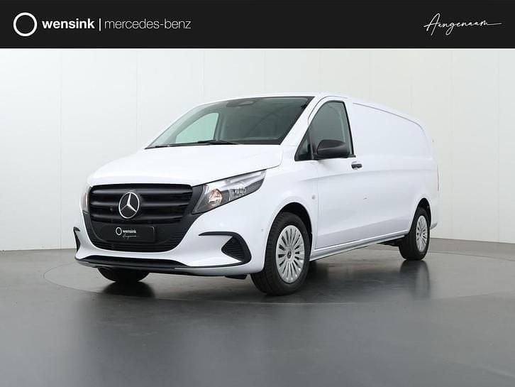 Wit Nieuw 2025 Mercedes Vito Sedan | € 57.995 - Afbeelding 1/4