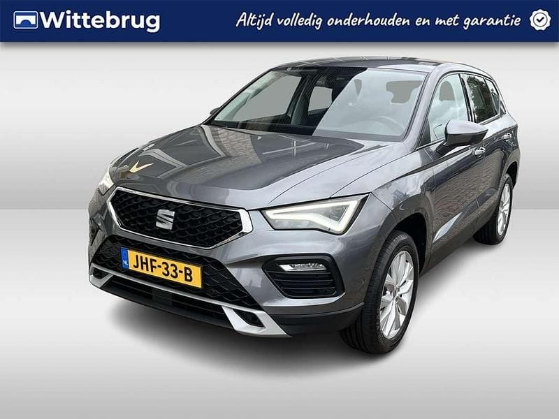 Grijs Gebruikt 2022 Seat Ateca Style SUV | € 23.250 (Goede deal) - Afbeelding 1/2