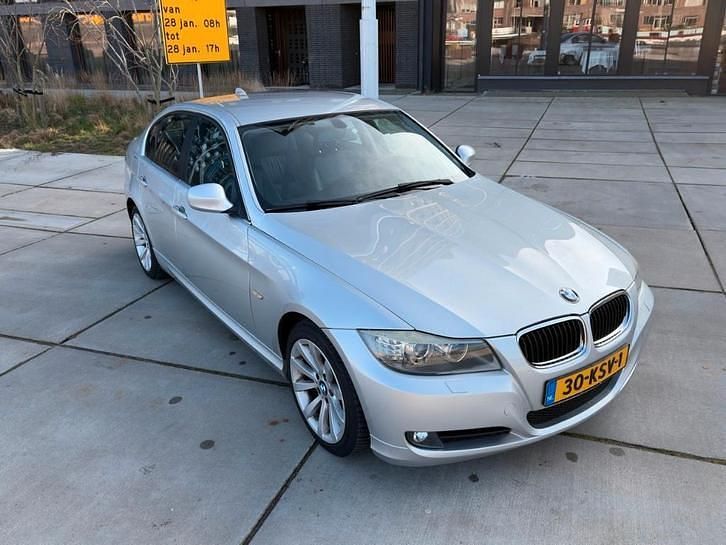 Occasion BMW 318 143 PK (105 kW) 2010 Zilver Sedan