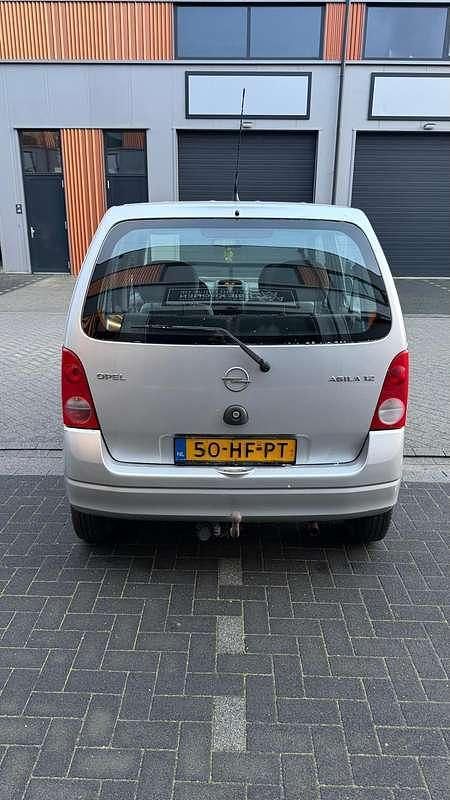 Occasion Opel Agila Comfort 75 PK (55 kW) 2001 Zilver Hatchback