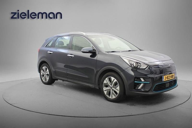 Blauw Gebruikt 2020 Kia Niro SUV | € 17.345 (Super prijs) - Afbeelding 1/4