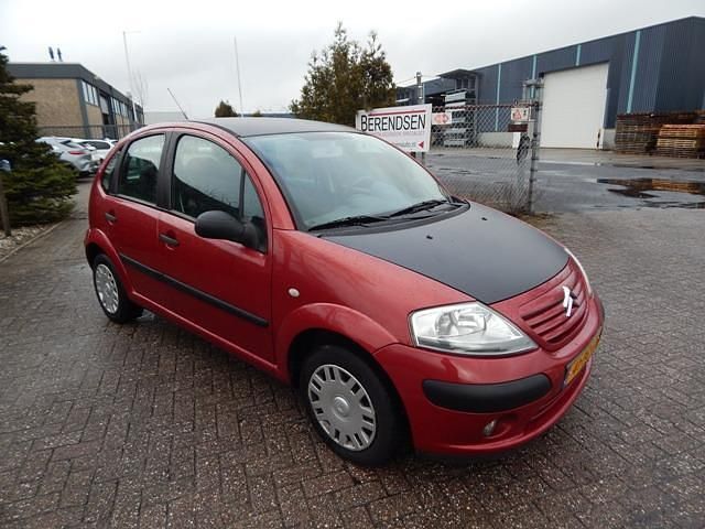 Occasion Citroën C3 73 PK (53 kW) 2004 Rood (metallic) Hatchback