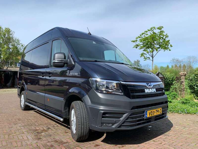 Blauw Gebruikt 2020 MAN TGE Van | € 32.500 (Goede deal) - Afbeelding 1/4