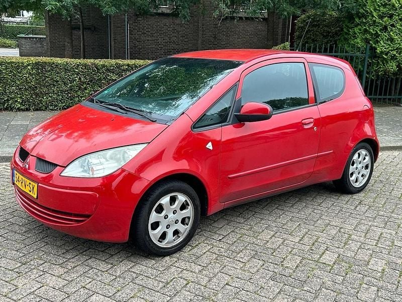 Rood Gebruikt 2005 Mitsubishi Colt Invite Hatchback | € 1.950 (Eerlijke prijs) - Afbeelding 1/4