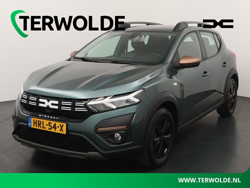 Groen Gebruikt 2024 Dacia Sandero Extreme Hatchback | € 24.295 (Iets duurder) - Afbeelding 1/4
