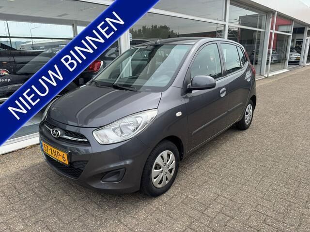Grijs Gebruikt 2012 Hyundai i10 Hatchback | € 4.500 (Eerlijke prijs) - Afbeelding 1/4