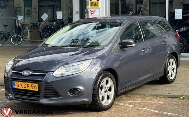 Grijs Gebruikt 2013 Ford Focus Stationwagen | € 6.750 (Eerlijke prijs) - Afbeelding 1/4