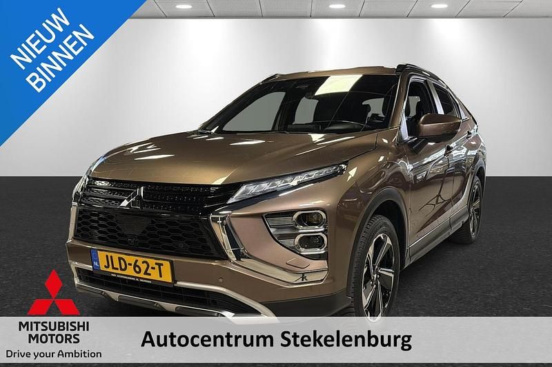 Bruin Gebruikt 2021 Mitsubishi Eclipse Edition SUV | € 24.445 (Eerlijke prijs) - Afbeelding 1/4