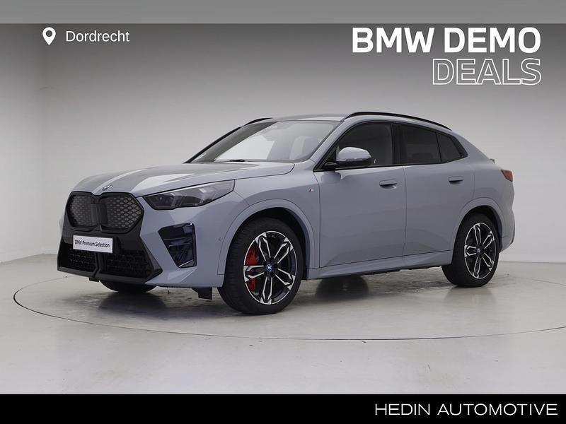 Grijs Gebruikt 2025 BMW iX2 M Sport SUV | € 47.395 (Goede deal) - Afbeelding 1/3