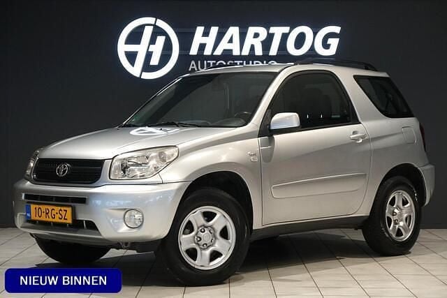 Grijs Occasion 2005 Toyota RAV4 Luna SUV | € 7.950 - Afbeelding 1/4
