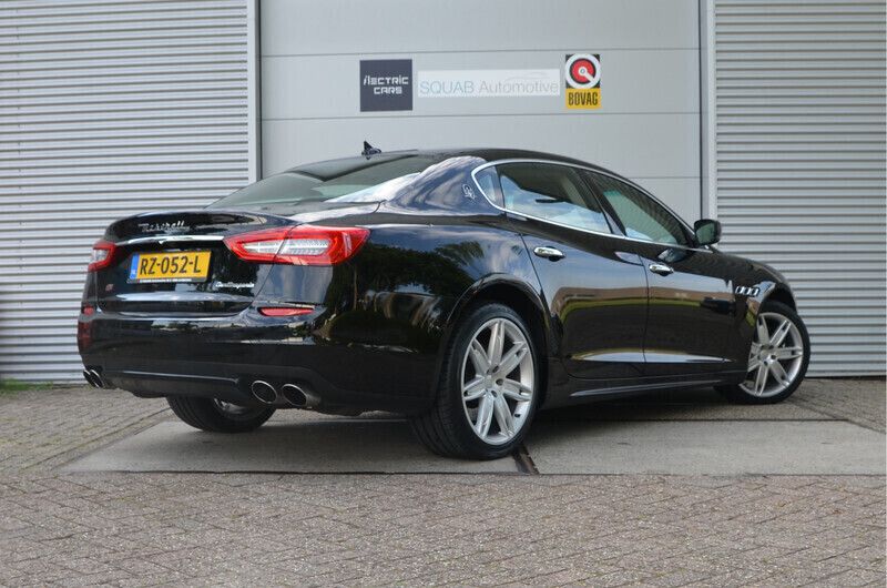 Zwart Gebruikt 2013 Maserati Quattroporte Sedan | € 37.499 (Super prijs) - Afbeelding 1/4