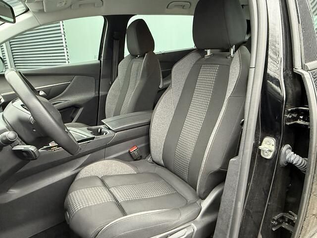 Occasion Peugeot 5008 Business-Line 131 PK (96 kW) 2022 Zwart SUV