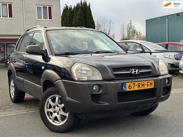 Zwart Gebruikt 2005 Hyundai Tucson Active SUV | € 1.699 (Goede deal) - Afbeelding 1/4
