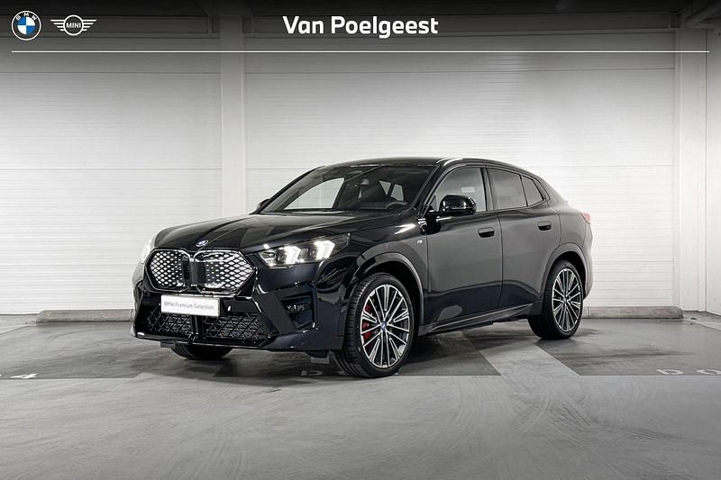 Occasion BMW iX2 M Sport 150 kW (204 PK) 2025 Zwart SUV
