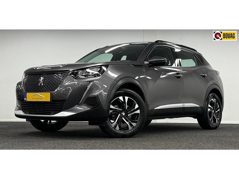 Grijs Gebruikt 2020 Peugeot 2008 Allure SUV | € 20.995 (Eerlijke prijs) - Afbeelding 1/3